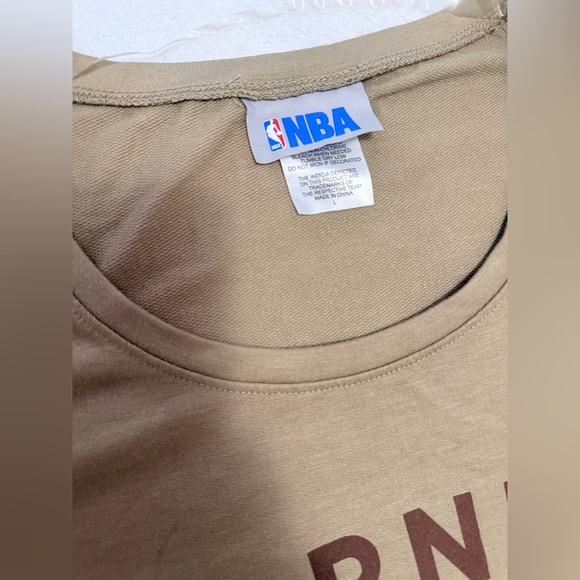 NBA Tan Shirt with Logo - Picture 4 of 6